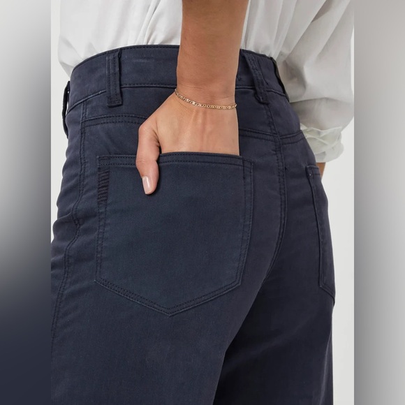 Paige 
Sasha High Rise - Picture 4 of 5